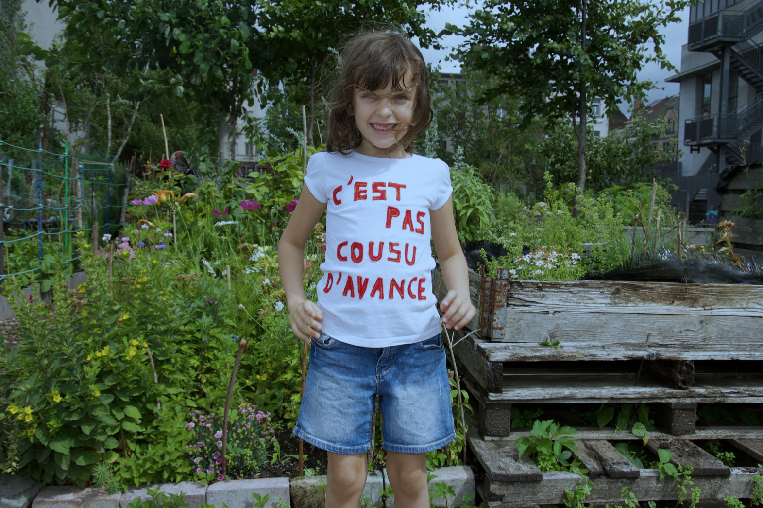 C'est pas cousu d'avance Histoires publiques